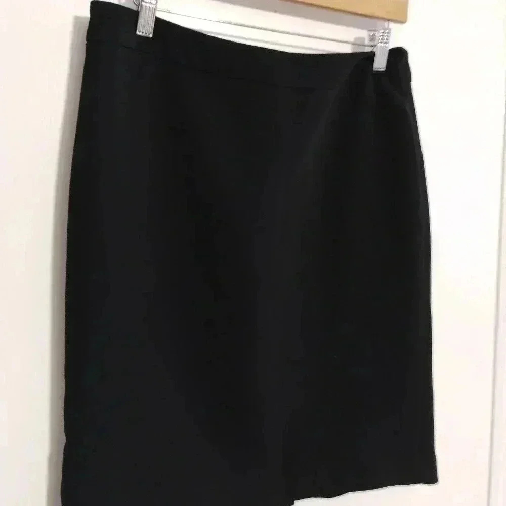 Black Talbots A line skirt size 10 petite
